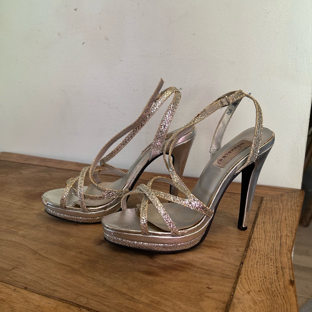 Dyeables Gold Platform Heels